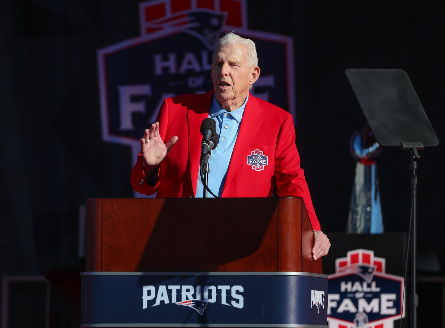 'This place has a place in my heart': Bill Parcells reflects on time in New England during Patriots Hall of Fame induction - The Boston Globe